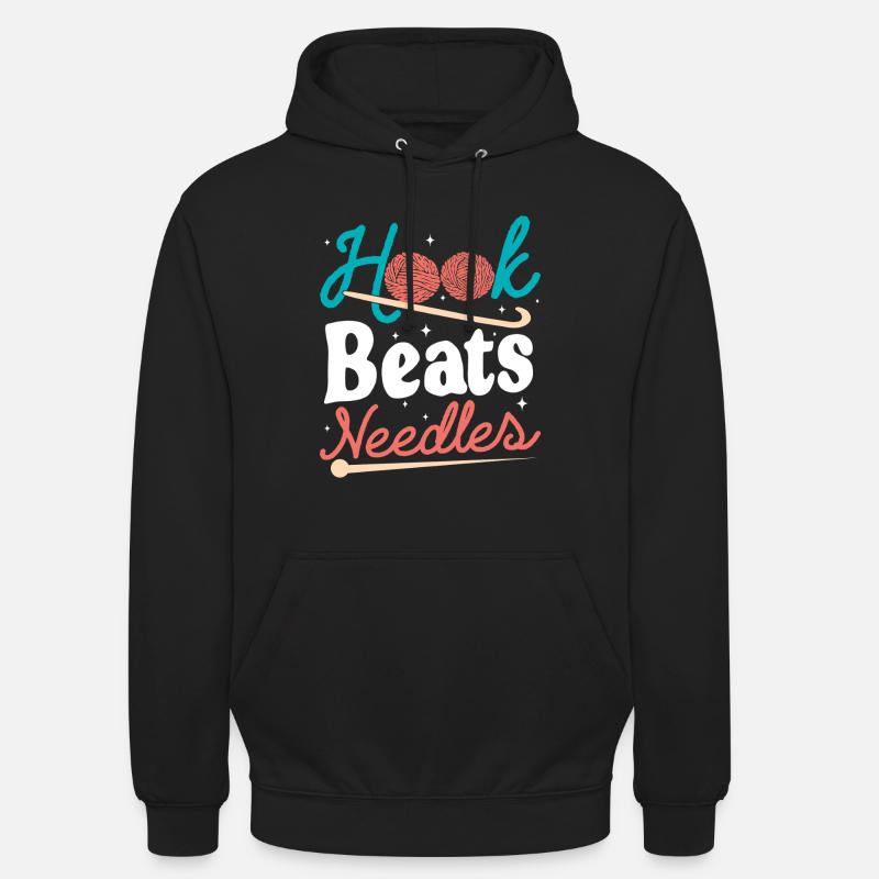 Hook Beats Needles Häkelhäkelgarn - Unisex Hoodie - Schwarz