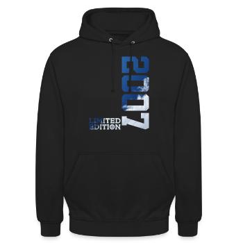 LIMITED EDITION 2007 19. GEBURTSTAG - Unisex Hoodie - Schwarz - Vorne - Alina (178cm) & Michal (187cm)