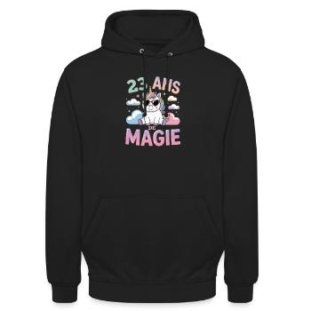 23 ans de magie - Sweat-shirt à capuche unisexe - noir - Devant - Alina (178cm) & Michal (187cm)