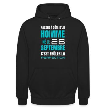 Anniversaire pour homme né le 26 septembre - Sweat-shirt à capuche unisexe - noir - Devant - Alina (178cm) & Michal (187cm)