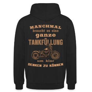 Manchmal braucht es eine Tankfüllung - Unisex Hoodie - Schwarz - Hinten - Michal (187cm)