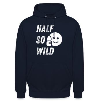 half so wild - halb so wild - Unisex Hoodie - Navy - Vorne - Alina (178cm) & Michal (187cm)
