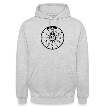 Geburtstag 50 Fünfzig Auto Plakette - Unisex Hoodie - Hellgrau meliert - Vorne - Alina (178cm) & Michal (187cm)
