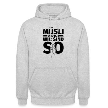 Müsli und ich wir sind so - Unisex Hoodie - Hellgrau meliert - Vorne - Alina (178cm) & Michal (187cm)