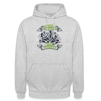 More Mountains Less Assholes Speedklettern - Unisex Hoodie - Hellgrau meliert - Vorne - Alina (178cm) & Michal (187cm)