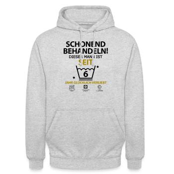 6 Sechs jahre jährige Beziehung Mann Freund - Unisex Hoodie - Hellgrau meliert - Vorne - Alina (178cm) & Michal (187cm)