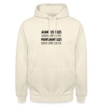 avant les filles - Sweat-shirt à capuche unisexe - vanille - Devant - Alina (178cm) & Michal (187cm)