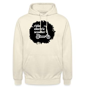 Offizielles E-Scooter - E-Roller Fanshirt - Unisex Hoodie - Vanille-Milchshake - Vorne - Alina (178cm) & Michal (187cm)