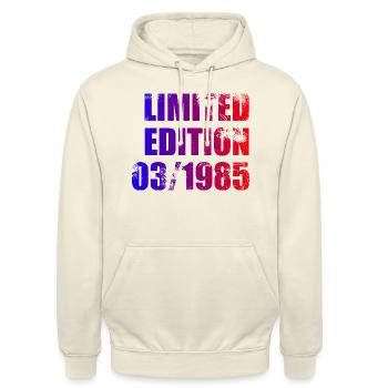 40e anniversaire Edition limitée 03/1985 - Sweat-shirt à capuche unisexe - vanille - Devant - Alina (178cm) & Michal (187cm)