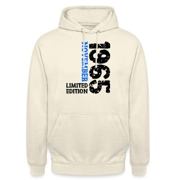1965 November Limited Edition 58. Geburtstag Deko - Unisex Hoodie - Vanille-Milchshake - Vorne - Alina (178cm) & Michal (187cm)