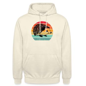 Vintage Retro Igel - Unisex Hoodie - Vanille-Milchshake - Vorne - Alina (178cm) & Michal (187cm)