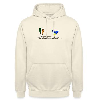 Feet in Ireland, heart in Ukraine - Unisex Hoodie - Vanille-Milchshake - Vorne - Alina (178cm) & Michal (187cm)