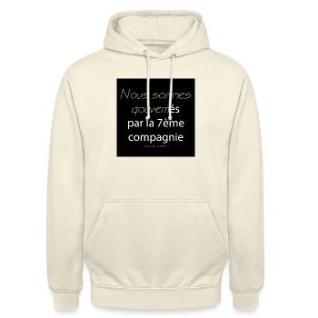 7ème compagnie sur fond noir - Sweat-shirt à capuche unisexe - vanille - Devant - Alina (178cm) & Michal (187cm)