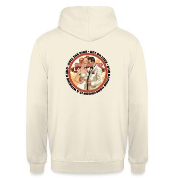 Lancez les dés - Pariez sur l’amour - Notre lune de miel de casino - Sweat-shirt à capuche unisexe - vanille - Dos - Michal (187cm)