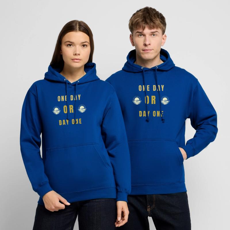 Ein Tag oder Tag Eins Motivations-Sonnenaufgangs-Zitat-Tee Unisex Hoodie