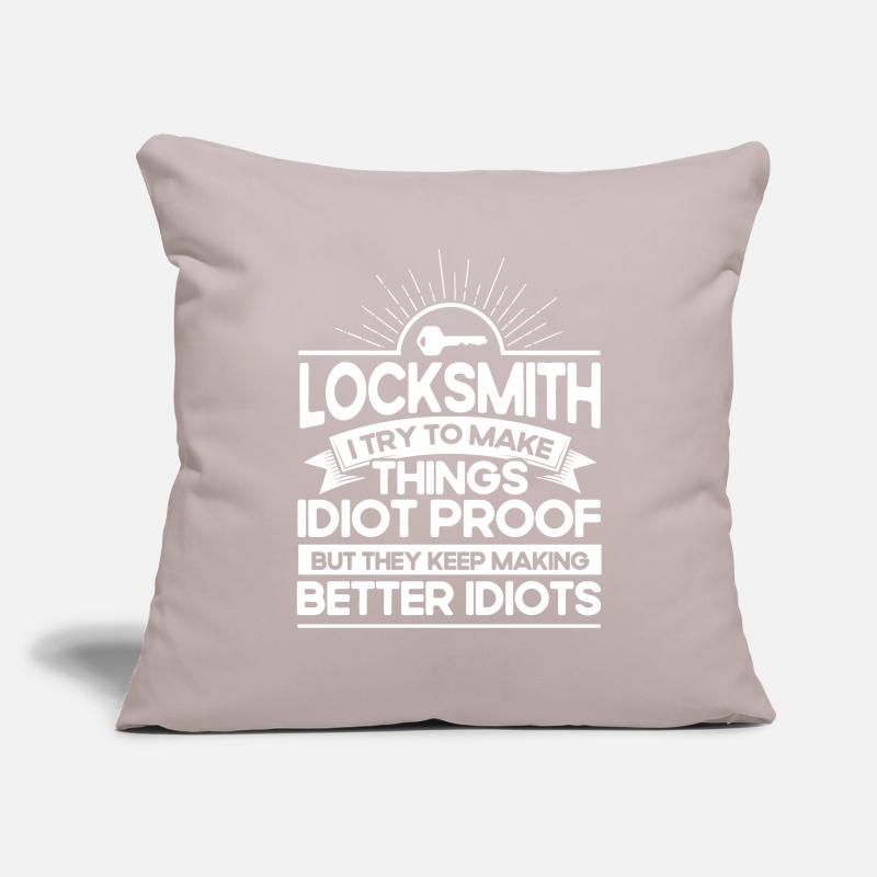 Locksmith Lock Picking Employee Locksmith Sofa pillowcase 17,3'' x 17,3'' (45 x 45 cm)