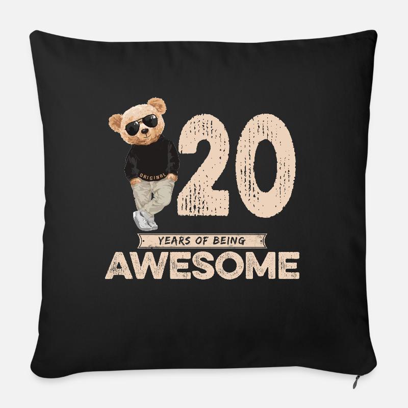 20 Years of being Awesome Teddy Bear - Sofakissenbezug 45 x 45 cm - Schwarz