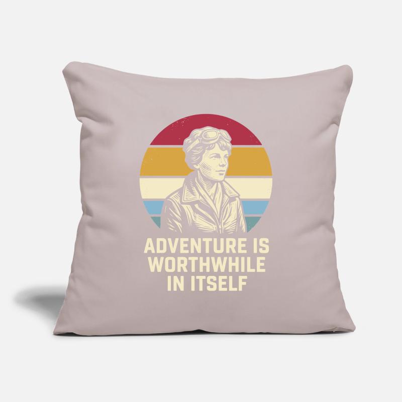 Amelia Earhart The adventure is worthwhile Sofa pillowcase 17,3'' x 17,3'' (45 x 45 cm)