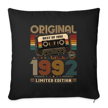 Cassette du 34e anniversaire Gift Man Best of 1992 - Housse de coussin décorative 45 x 45 cm - noir - Devant