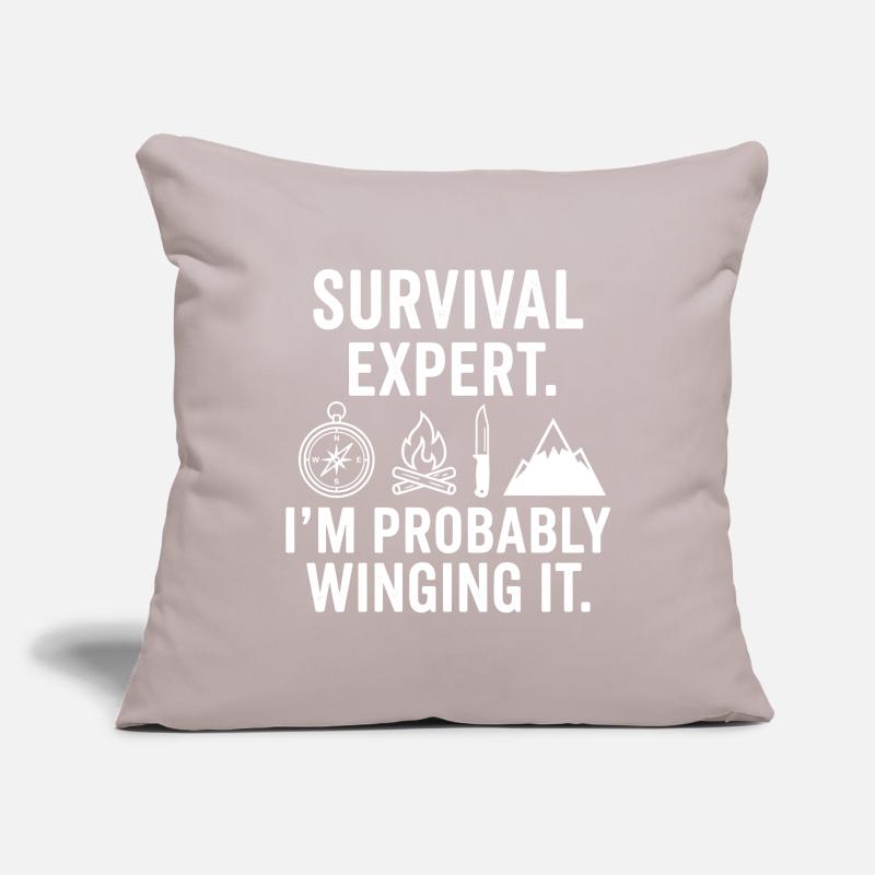Survival Experte – Wahrscheinlich Improvisiert Sofakissenbezug 45 x 45 cm