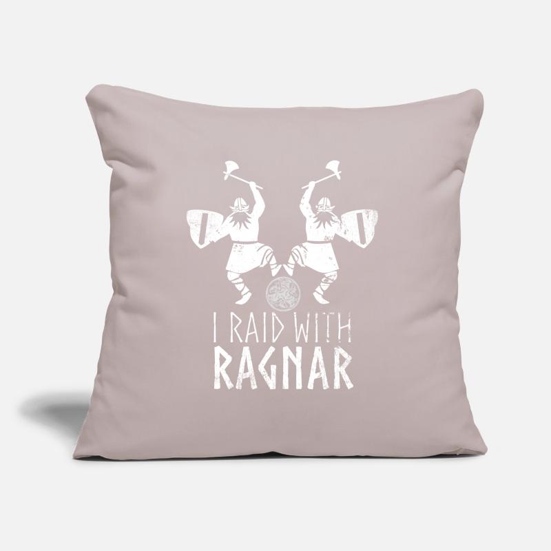 Viking Raid Ragnar Valhalla Odin Gift Sofa pillowcase 17,3'' x 17,3'' (45 x 45 cm)