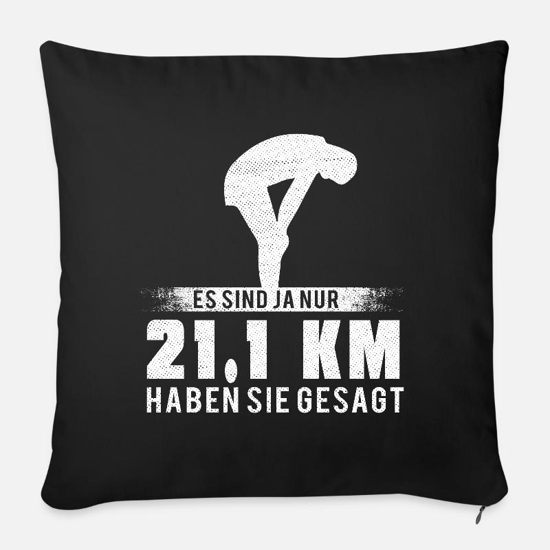 Running Jogging Spruch Es sind Ja Nur 21.1 KM - Sofakissenbezug 45 x 45 cm - Schwarz