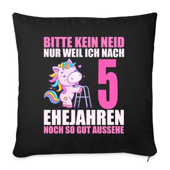 5 Jahre verheiratet lustig 5. Hochzeitstag - Sofakissenbezug 45 x 45 cm - Schwarz - Vorne