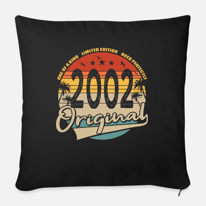 20th birthday vintage 2002 Original 2002 - Sofa pillowcase 17,3'' x 17,3'' (45 x 45 cm) - black