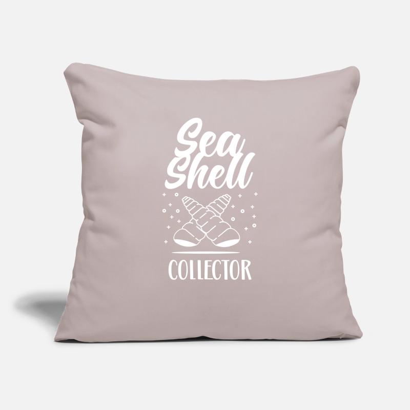 Shell Collector Shell Collector Collect shells Sofa pillowcase 17,3'' x 17,3'' (45 x 45 cm)