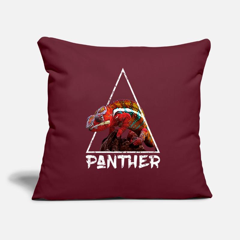 Panther Chameleon Distressed Geometric Sofa pillowcase 17,3'' x 17,3'' (45 x 45 cm)