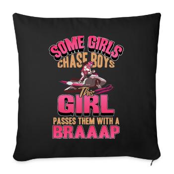 Cette fille passe devant des garçons avec une motoneige Braaaap - Housse de coussin décorative 45 x 45 cm - noir - Devant