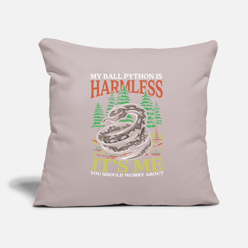 My Ball Python Is Harmless It's Me You Should Sofakissenbezug 45 x 45 cm