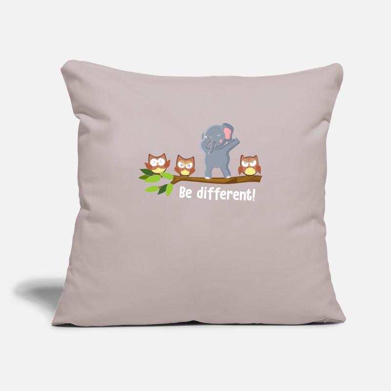 Be Different Dabbing Elephant Sofa pillowcase 17,3'' x 17,3'' (45 x 45 cm)