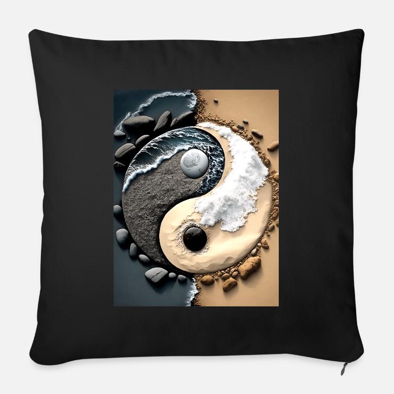 Yin und Yang Symbol am Strand - Sofakissenbezug 45 x 45 cm - Schwarz