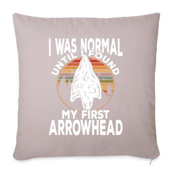Arrowhead Hunting - Sofa pillowcase 17,3'' x 17,3'' (45 x 45 cm) - light taupe - Front