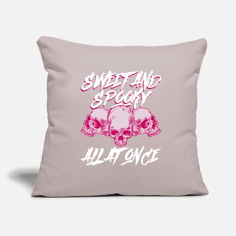 Cute and scary at the same time - Bubble Goth Perky Goth Sofa pillowcase 17,3'' x 17,3'' (45 x 45 cm)