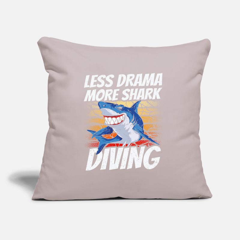 Moins de drame Plus de plongée avec les requins Plongée avec les requins Housse de coussin décorative 45 x 45 cm