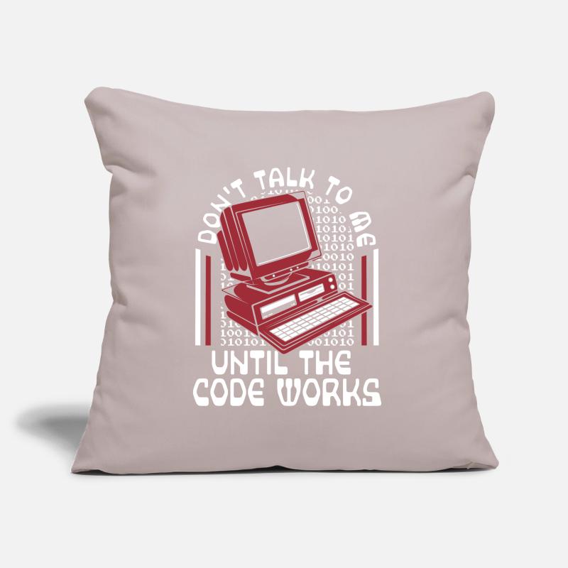 Until The Code Works Softwareingenieur Coder Sofakissenbezug 45 x 45 cm