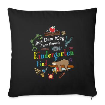 Out of the way: Here comes a kindergartner - Sofa pillowcase 17,3'' x 17,3'' (45 x 45 cm) - black - Front