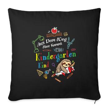 Out of the way: Here comes a kindergartner - Sofa pillowcase 17,3'' x 17,3'' (45 x 45 cm) - black - Front