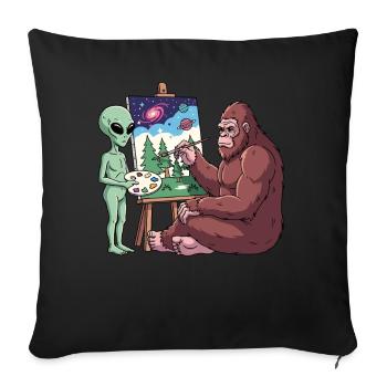 Alien And Bigfoot - Sofa pillowcase 17,3'' x 17,3'' (45 x 45 cm) - black - Front