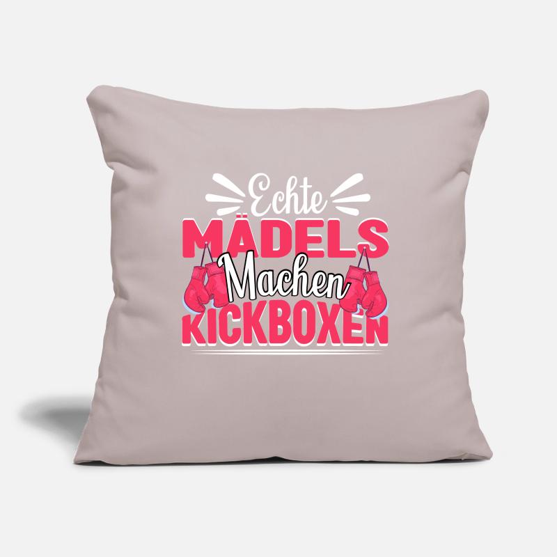 Kickboxen Kickboxerin Echte Mädels Kickboxen Sofakissenbezug 45 x 45 cm