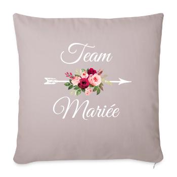 Team The Bride Arrow Flower Bouquet - Sofa pillowcase 17,3'' x 17,3'' (45 x 45 cm) - light taupe - Front