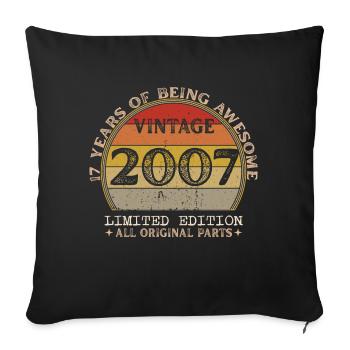 Born in 2007 - Vintage 2007 Retro Birthday - Sofa pillowcase 17,3'' x 17,3'' (45 x 45 cm) - black - Front