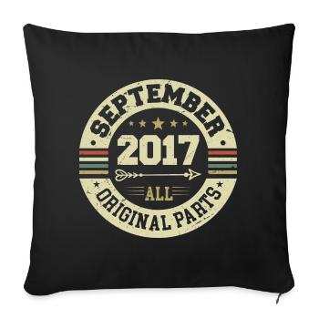 7th Birthday 2017 Legendary since September 2017 - Sofa pillowcase 17,3'' x 17,3'' (45 x 45 cm) - black - Front