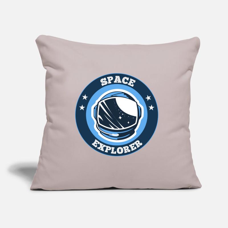 Space Explorer - Helmet Sofa pillowcase 17,3'' x 17,3'' (45 x 45 cm)