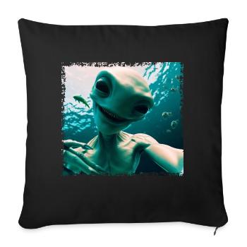 Alien Selfie - Underwater Adventure - Sofa pillowcase 17,3'' x 17,3'' (45 x 45 cm) - black - Front