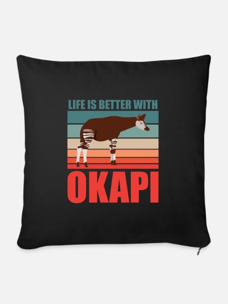 Okapi im Einklang mit der Natur - Sofakissenbezug 45 x 45 cm - Schwarz