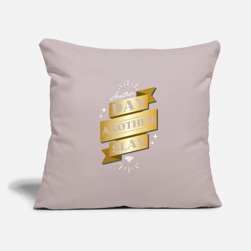Another Day Another Slay – Glam Statement Sofa pillowcase 17,3'' x 17,3'' (45 x 45 cm)