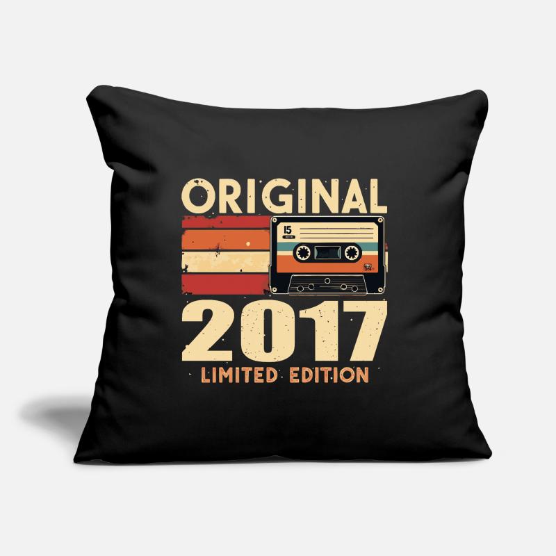 Anniversaire 2017 - Légendaire depuis 2017 Cadeau 2017 Housse de coussin décorative 45 x 45 cm